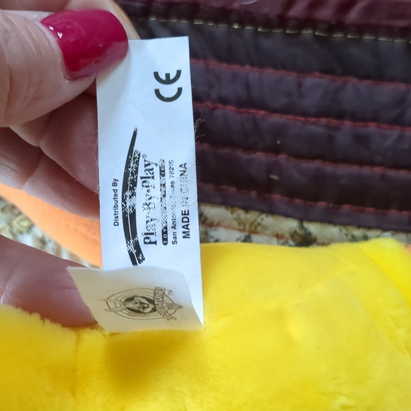 Vintage LOONEY TUNES* talking TWEETY BIRD plush works 4 AA batteries incl. - Picture 11 of 12